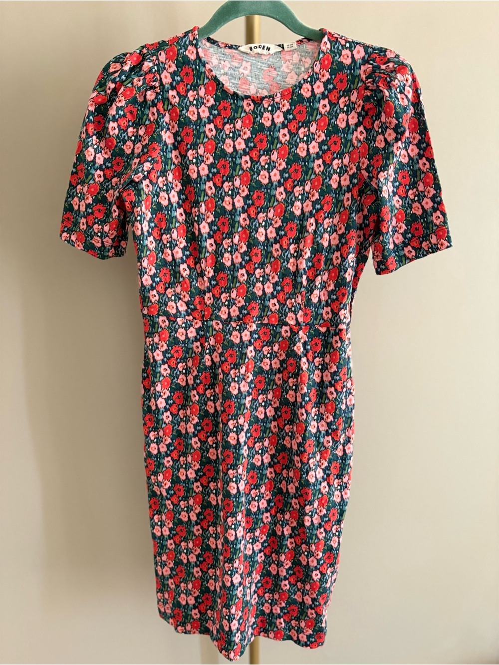 Boden Zoe Jersey Dress in Abstract Poppy
